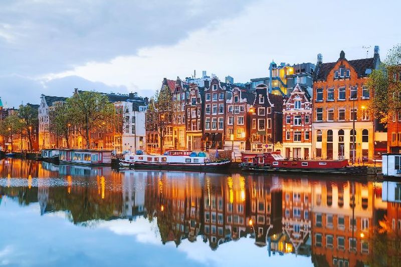 Autobuska linija: Beograd, Novi Sad, Subotica, Roterdam, Hag, Amsterdam